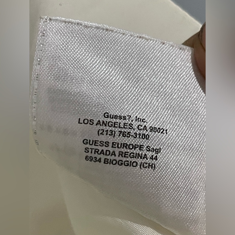Guess White Jean Shorts Casual Style - Picture 11 of 12